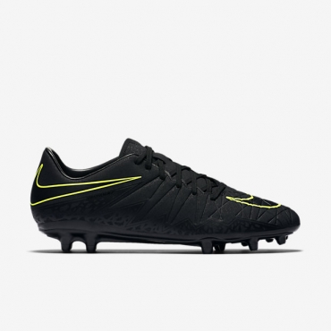 soccer shoes hypervenom